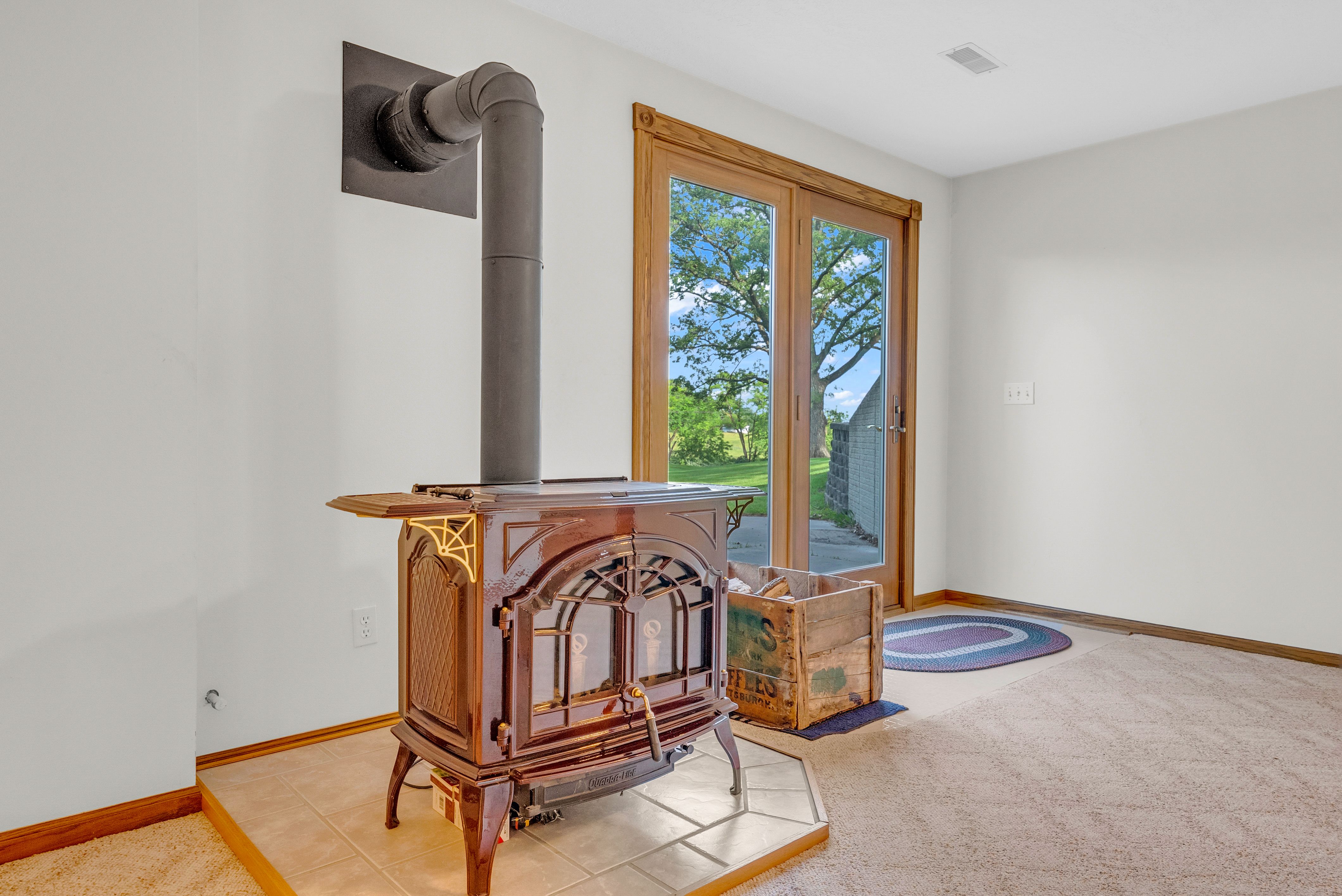 Listing Photo: 15329 Kennedy St, Indianola, IA 50125-26